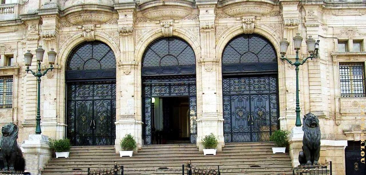 PA b- 046- Hotel de ville.jpg
